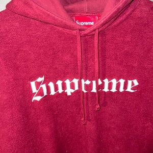 Supreme hoodie